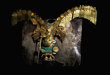 Gold Artifacts Moche (Mochica) Culture, 100 to 700AD, NCoast nose-ring from Old Lord of Sipan Tomb, 200AD, masterpiece in miniature of warrior-chief, Peru