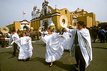 A colonial city on Peru's north coast the Tribute to the Flag Parade on Plaza de Armas dancers in colonial dress typical of Trujillo, Trujillo, Peru