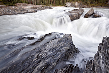 Falls on the Kicking Horse River, Yoho National Park, UNESCO World Heritage Site, British Columbia, Canada, North America