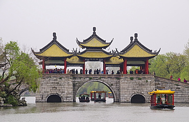 Slender West Lake, Yangzhou, Jiangsu province, China, Asia