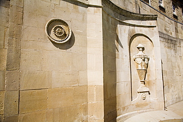 Cross Bath, Thermae Bath Spa, Bath, Avon, England, United Kingdom, Europe