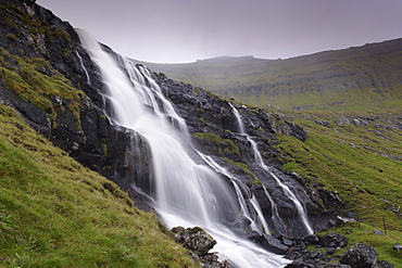 Waterfall, Laksa river near Hellur, Eysturoy Island, Faroe Islands (Faroes), Denmark, Europe