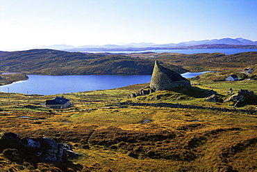 Dun Carloway broch, Lewis, Outer Hebrides, Scotland, United Kingdom, Europe