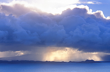 Stormy weather, Bornesketaig, Trotternish peninsula, Isle of Skye, Inner Hebrides, Highland region, Scotland, United Kingdom, Europe