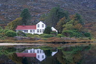 House and lake at Horsacleit, South Harris, Outer Hebrides, Scotland, United Kingdom, Europe