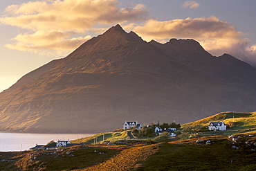 Croftship of Elgol, Loch Scavaig and Black Cuillins with Gars bleinn, 895 m behind, Isle of Skye, Inner Hebrides, Scotland, United Kingdom, Europe