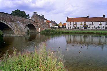 Old bridge over River Tyne, Haddington, East Lothian, Scotland, United Kingdom, Europe