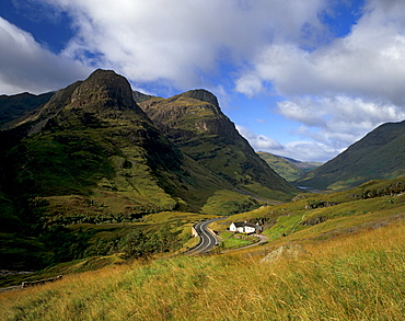 House in Glencoe Pass, impressive landmark and site of the Massacre of Glencoe, Highland region, Scotland, United Kingdom, Europe