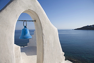 Church near the beach of Platys Gyalis, Mykonos, Cyclades Islands, Greek Islands, Greece, Europe