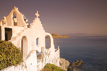 Church near the beach of Platys Gyalis, Mykonos, Cyclades, Greek Islands, Greece, Europe