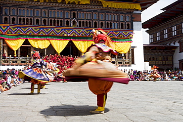 Buddhist festival (Tsechu), Trashi Chhoe Dzong, Thimphu, Bhutan, Asia