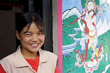 Bhutanese woman, Trongsa Dzong, Trongsa, Bhutan, Asia