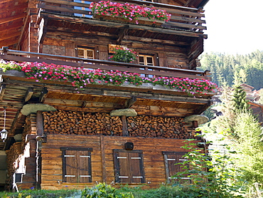 The Walser village of Grimentz, Valais, Swiss Alps, Switzerland, Europe