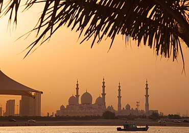 Sheikh Zayed Mosque, Abu Dhabi, United Arab Emirates, Middle East