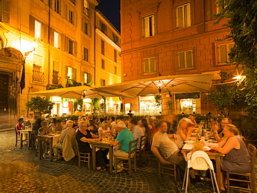 People dining at outside restaurant, Rome, Lazio, Italy, Europe