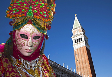 Mask in San Marco Square during Venice Carnival, Venice, UNESCO World Heritage Site, Veneto, Italy, Europe