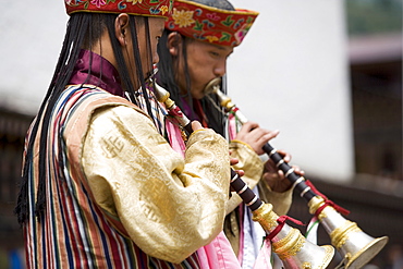 Buddhist festival (Tsechu), Trashi Chhoe Dzong, Thimphu, Bhutan, Asia