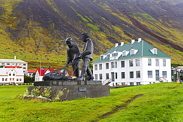 Fisherman's Memorial, Port of Isafjordur, West Fjords Region, Iceland, Polar Regions