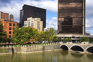 Genesee River and city skyline, Rochester, New York State, United States of America, North America