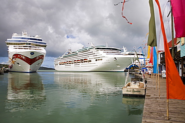 Cruise ships, Heritage Quay, St. Johns, Antigua Island, Antigua and Barbuda, Leeward Islands, Lesser Antilles, West Indies, Caribbean, Central America