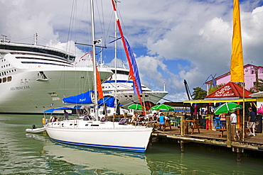 Cruise ships, Heritage Quay, St. Johns, Antigua Island, Antigua and Barbuda, Leeward Islands, Lesser Antilles, West Indies, Caribbean, Central America