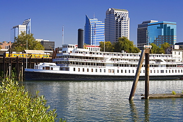 Delta King Paddle Steamer in Old Town Sacramento, California, United States of America, North America