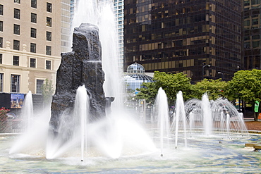 Vancouver Art Gallery fountain, Vancouver, British Columbia, Canada, North America