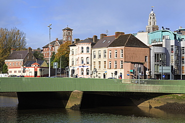 Christy Ring Bridge over the River Lee, Camden Quay, Cork City, County Cork, Munster, Republic of Ireland, Europe