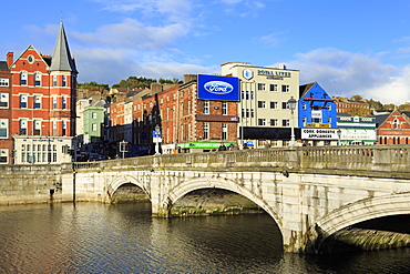 St. Patrick's Bridge over the River Lee, Cork City, County Cork, Munster, Republic of Ireland, Europe