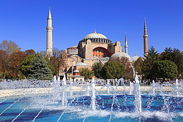 Haghia Sophia, UNESCO World Heritage Site, Sultanahmet District, Istanbul, Turkey, Europe