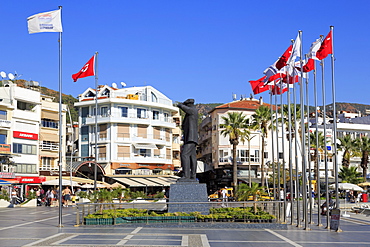 Ataturk Monument, Marmaris, Anatolia, Turkey, Asia Minor, Eurasia