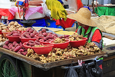 Fish Market, Nampo District, Busan, South Korea, Asia