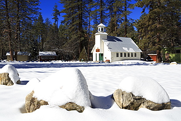 Chapel in snow, Idyllwild, California, United States of America, North America