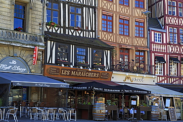 Place du Vieux Marche, Old Town, Rouen, Normandy, France, Europe