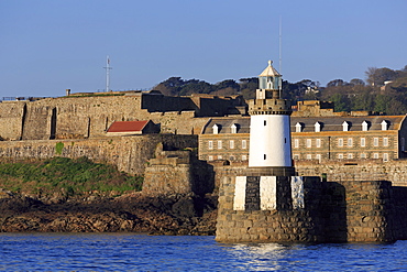 Castle Breakwater Lighthouse, St. Peter Port, Guernsey, Channel Islands, United Kingdom, Europe