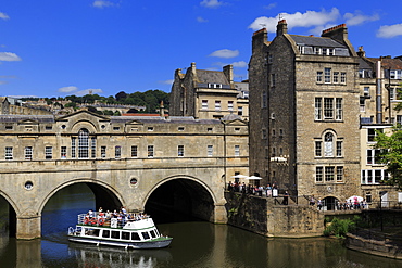 Pulteney Bridge, River Avon, Bath, UNESCO World Heritage Site, Somerset, England, United Kingdom, Europe