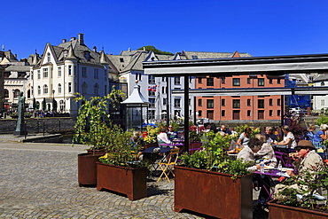 Lorkenes Square, Alesund City, More og Romsdal County, Norway, Scandinavia, Europe