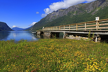 Pier, Skjolden Village, Sognefjord, Sogn og Fjordane County, Norway, Scandinavia, Europe