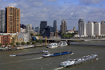 Nieuwe Maas Channel, Rotterdam, Netherlands, Europe