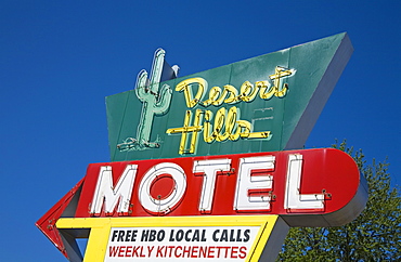 Desert Hills Motel Sign, Historic Route 66, Downtown Tulsa, Oklahoma, United States of America, North America