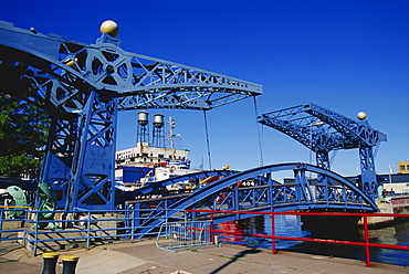 Slip drawbridge, Canal Park, Duluth, Minnesota, United States of America, North America