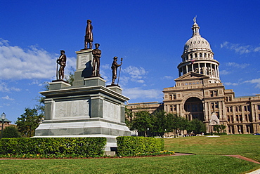 World War II Memorial and State Capitol Building, Austin, Texas, United States of America, North America