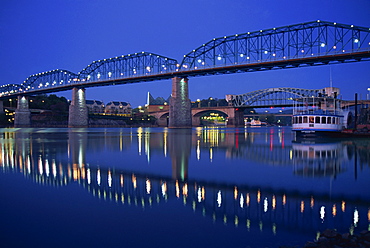 Walnut Street Bridge, Chattanooga, Tennessee, United States of America, North America