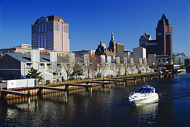 Milwaukee River, Downtown Milwaukee, Wisconsin, United States of America, North America