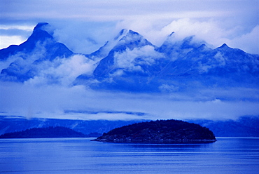 Beartrack Mountains, Glacier Bay National Park, Alaska, United States of America, North America