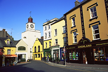 Town of Carrick-on-Suir, County Tipperary, Munster, Republic of Ireland, Europe