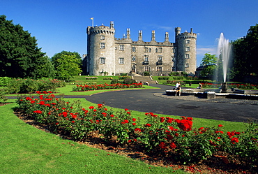 Kilkenny Castle, County Kilkenny, Leinster, Republic of Ireland, Europe