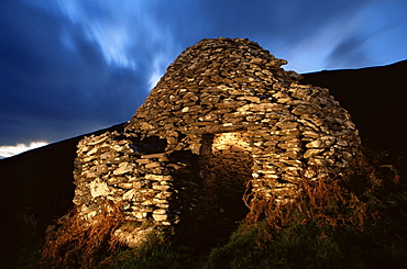 Fahan beehive hut, Slea Head, County Kerry, Munster, Republic of Ireland, Europe