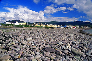 Stone beach, Waterville, County Kerry, Munster, Republic of Ireland, Europe