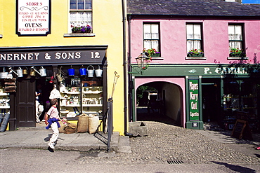 Bunratty Folk Village, County Clare, Munster, Republic of Ireland, Europe